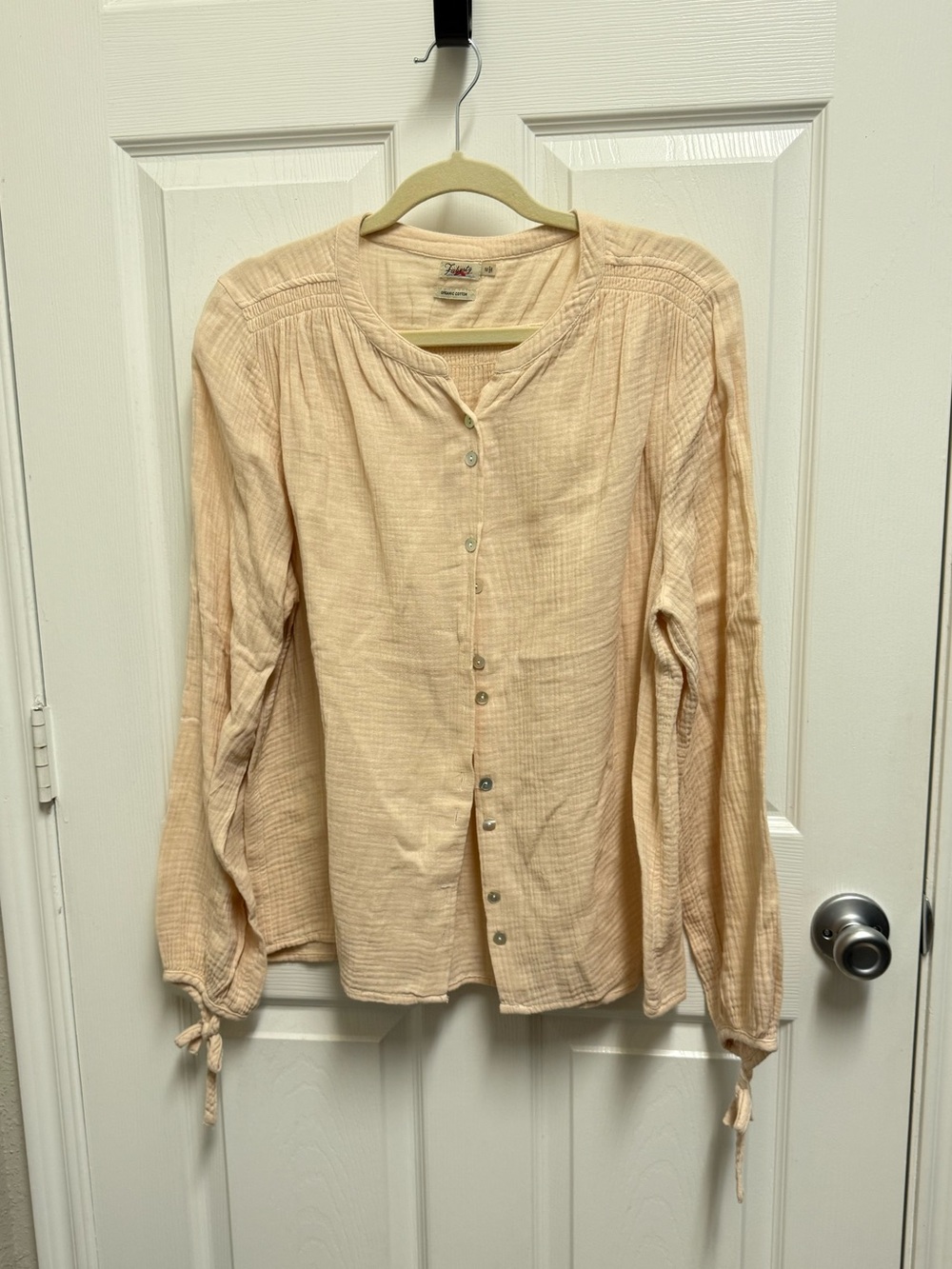 Faherty Soft Peach Button-Front Women’s Top